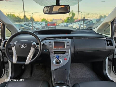 2013 Toyota Prius Four