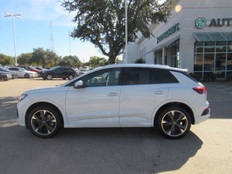 2022 Audi Q4 e-tron quattro Premium Plus 50