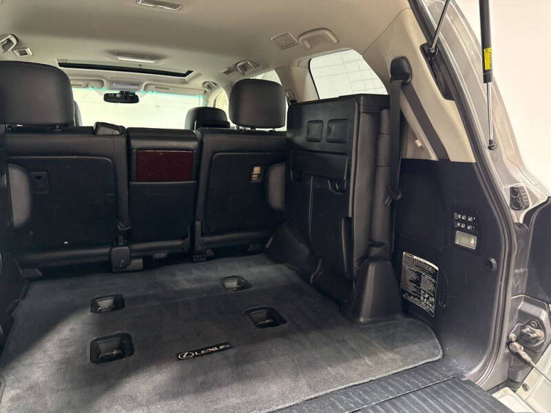 2014 Lexus LX 570