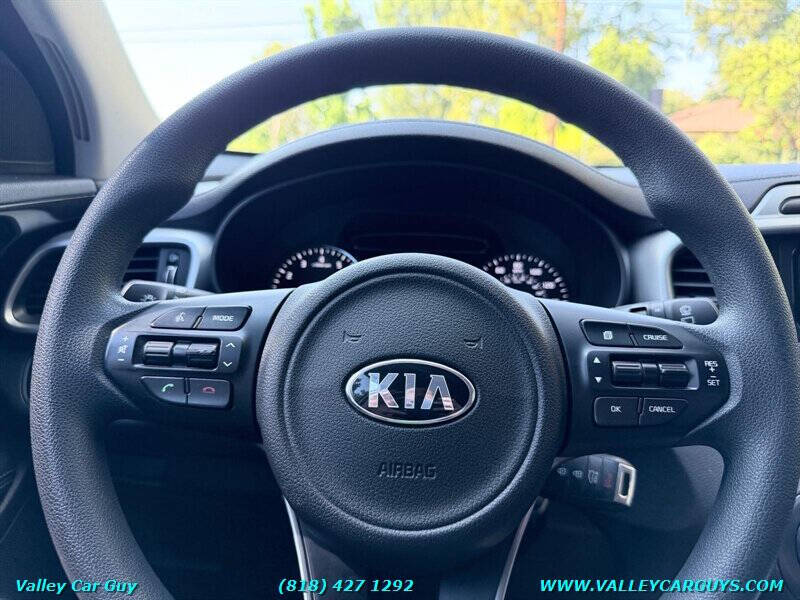 2016 Kia Sorento LX