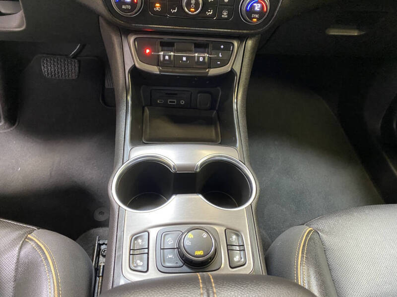 2023 GMC Terrain AT4