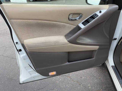 2009 Nissan Murano S