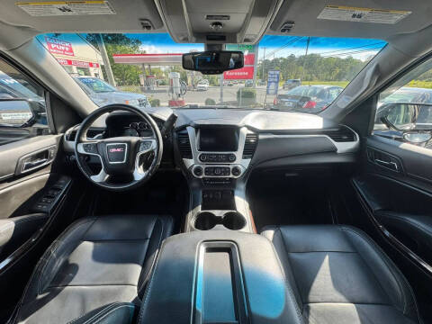 2017 GMC Yukon SLE