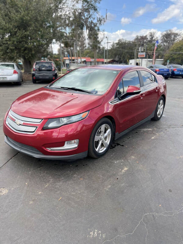 2013 Chevrolet Volt for sale at BSS AUTO SALES INC in Eustis FL