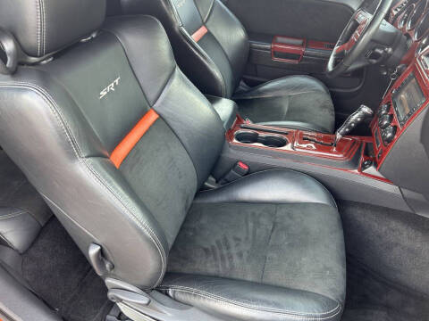 2008 Dodge Challenger SRT8