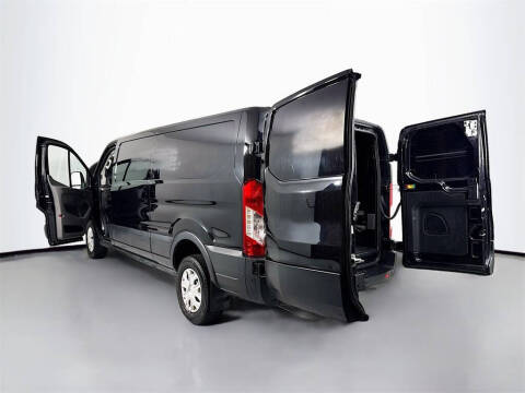 2022 Ford Transit