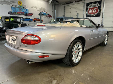 2000 Jaguar XKR