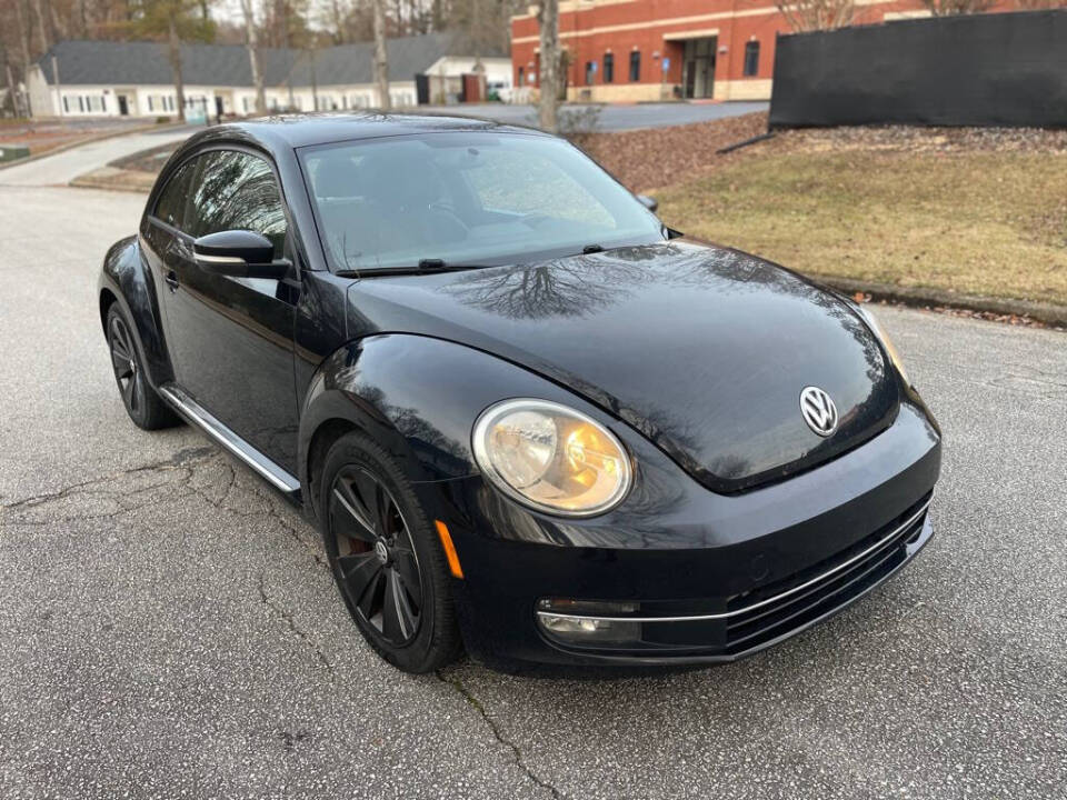2013 Volkswagen Beetle 2.0's photo