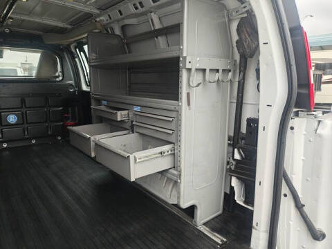 2021 Chevrolet Express 2500