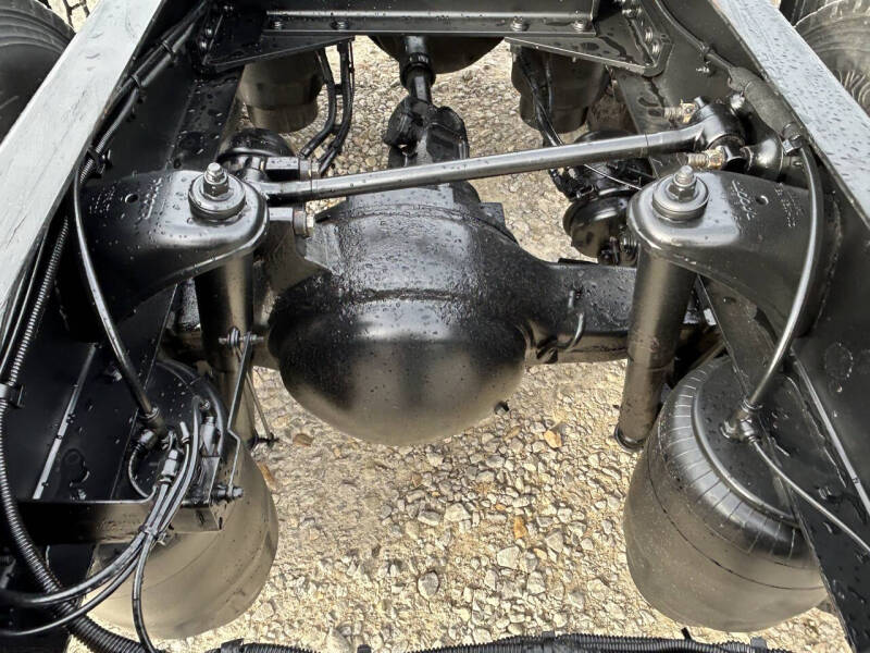 2016 Peterbilt 579 Road 579 Road Tractor