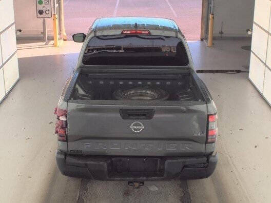 2024 Nissan Frontier S