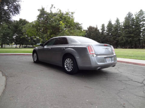 2014 Chrysler 300