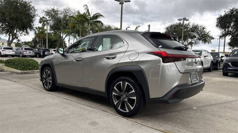 2020 Lexus UX 200