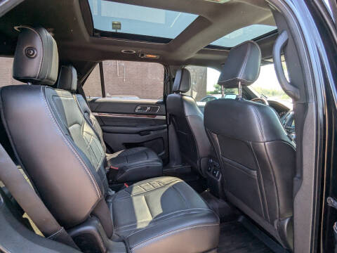 2018 Ford Explorer Platinum