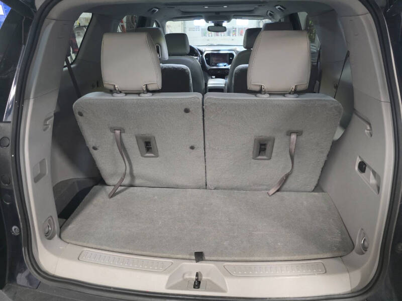 2017 GMC Acadia SLT-2