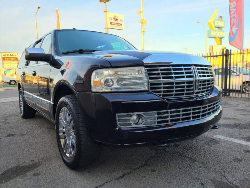2007 Lincoln Navigator L for sale at Car Co in Richmond CA