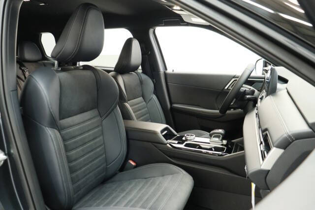 2026 Mitsubishi Outlander LE