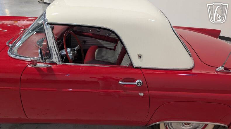 1955 Ford Thunderbird