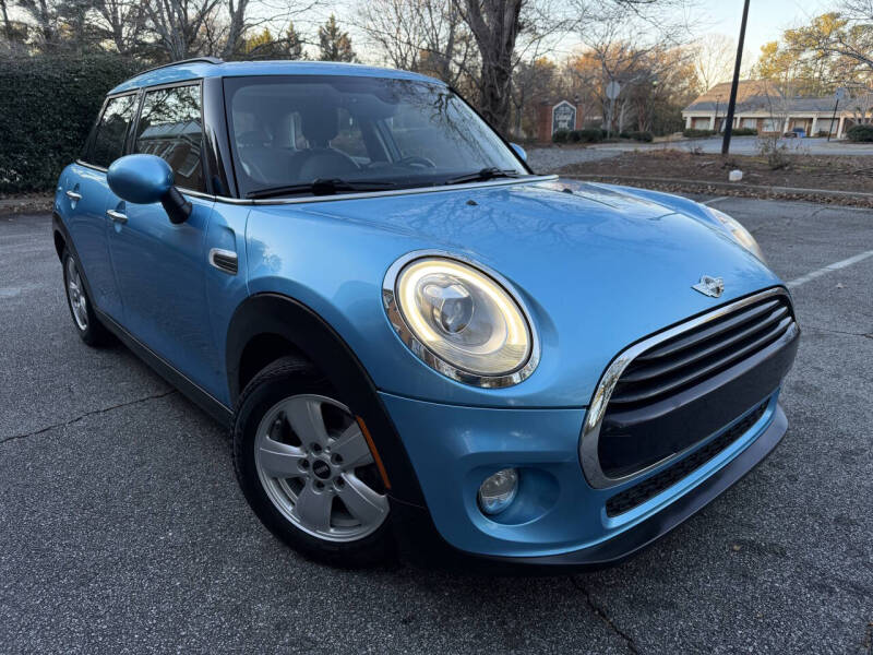 2017 MINI Hardtop 4 Door Cooper