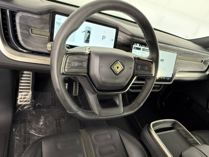 2022 Rivian R1S Launch Edition