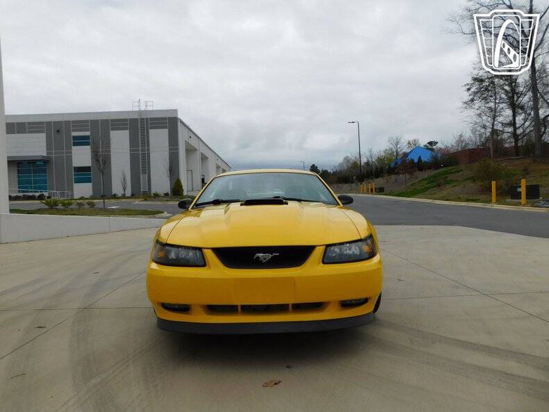 2004 Ford Mustang Mach 1 Premium