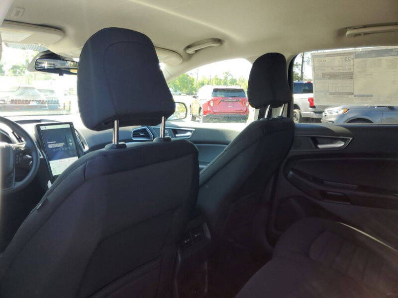 2024 Ford Edge SE