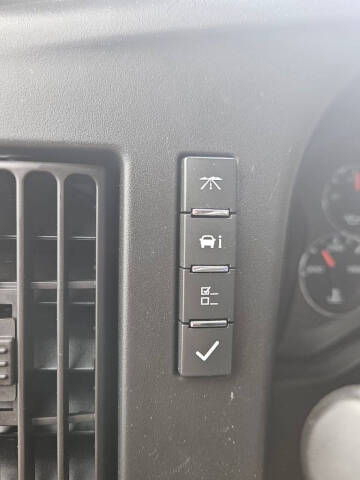 2021 Chevrolet Express 2500
