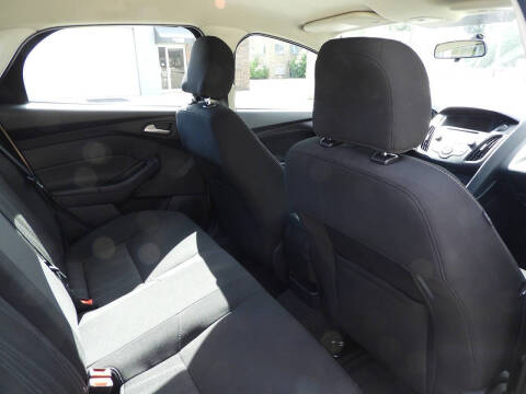 2017 Ford Focus SE