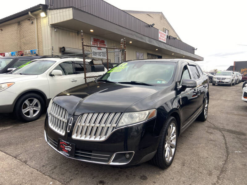 2010 Lincoln MKT for sale at Six Brothers Mega Lot in Youngstown OH