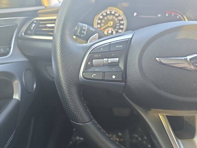 2022 Genesis G70