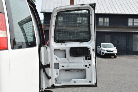 2017 Chevrolet Express 2500