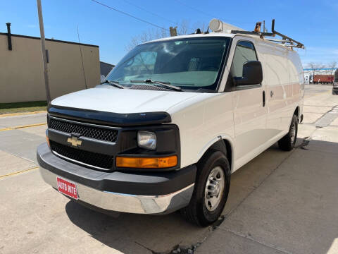 2014 Chevrolet Express for sale at Auto Rite in Bedford Heights OH