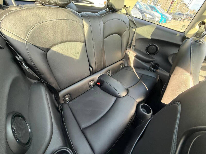 2016 MINI Hardtop 2 Door Cooper