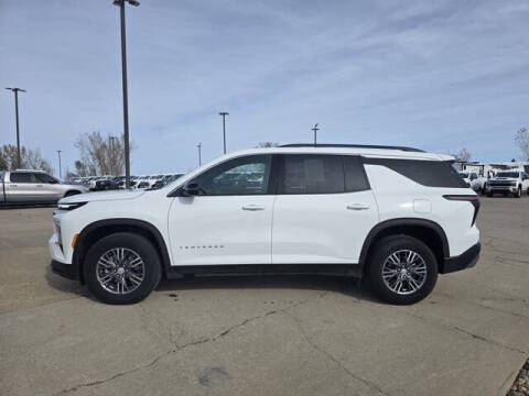 2025 Chevrolet Traverse LT