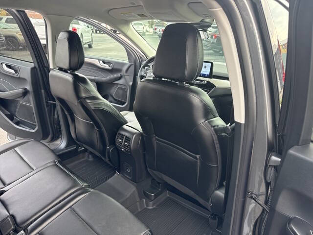 2022 Ford Escape SEL