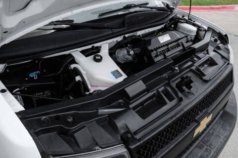 2021 Chevrolet Express 2500