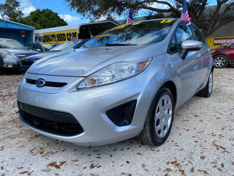 2013 Ford Fiesta SE