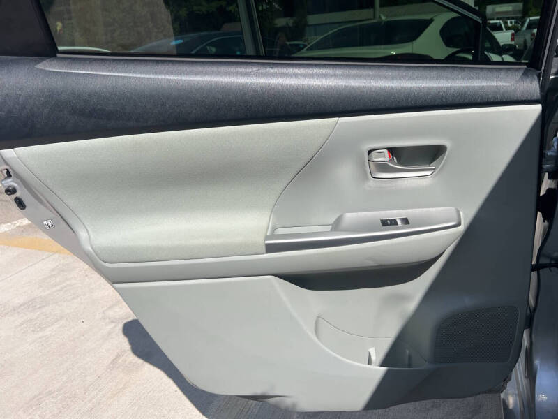2012 Toyota Prius v Three
