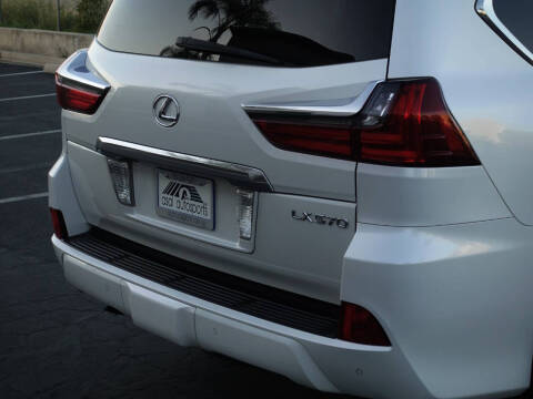 2016 Lexus LX 570