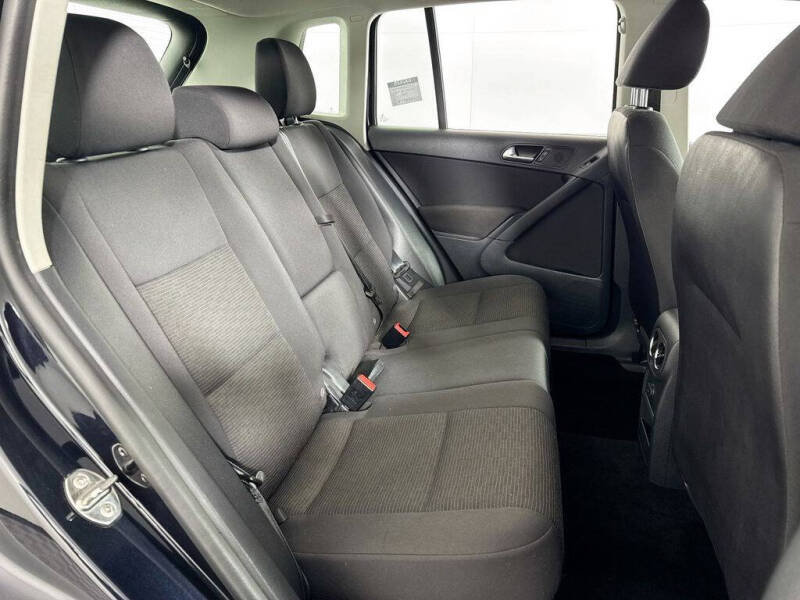 2017 Volkswagen Tiguan 2.0T Limited S