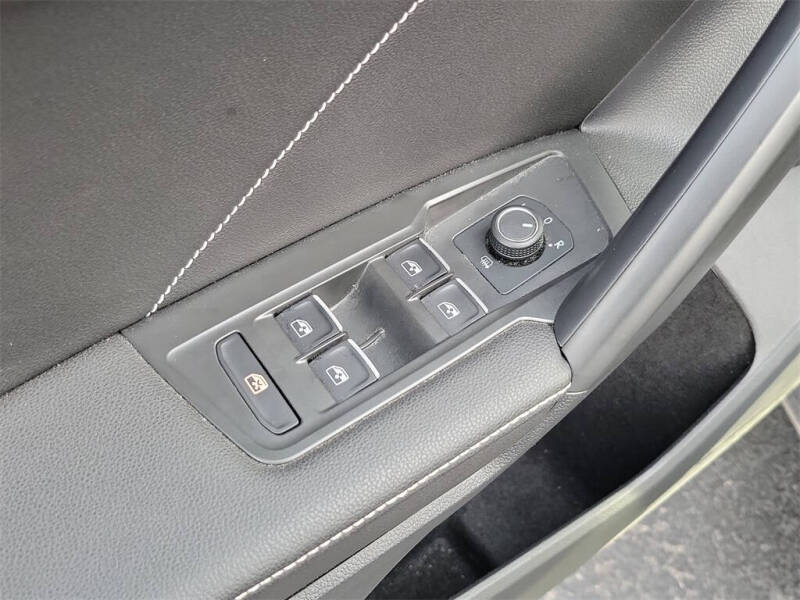 2022 Volkswagen Tiguan SE 4Motion