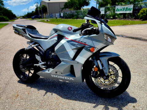 2025 Honda CBR600RR