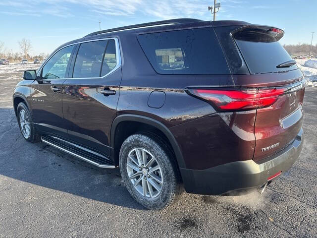 2022 Chevrolet Traverse LT Cloth