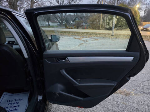 2013 Volkswagen Passat SE