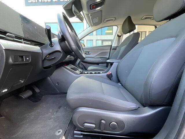 2025 Hyundai Kona Electric SEL