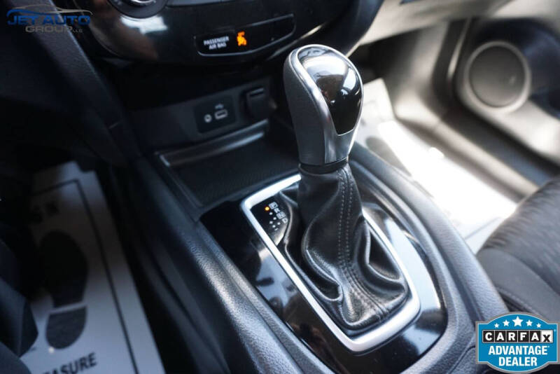 2018 Nissan Rogue S