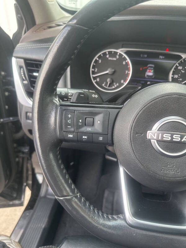 2023 Nissan Rogue SL