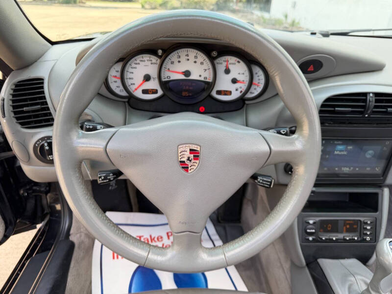 2003 Porsche 911 Carrera