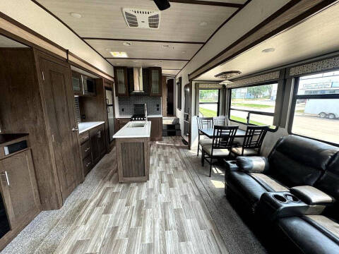 2019 Forest River Heritage Glen