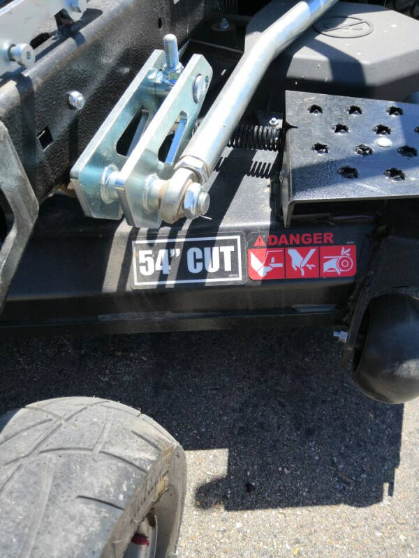 2022 Dixie Chopper Blackhawk HP  2454kw